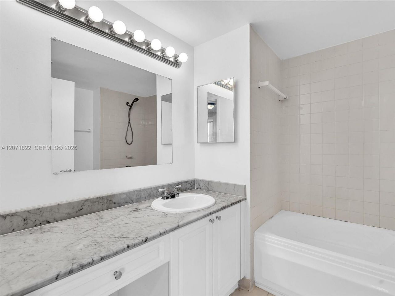 6422 Collins Ave , Unit 501, Miami Beach, FL 33141 Photo
