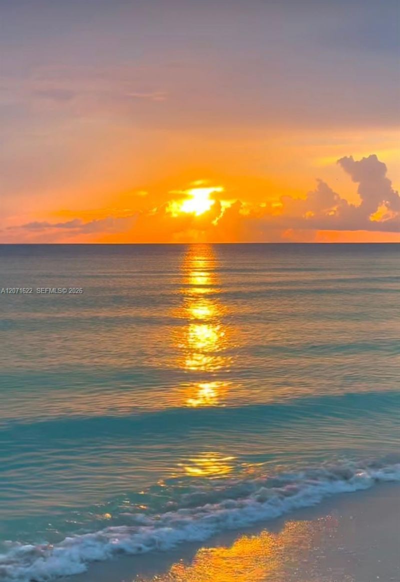 6422 Collins Ave , Unit 501, Miami Beach, FL 33141 Photo