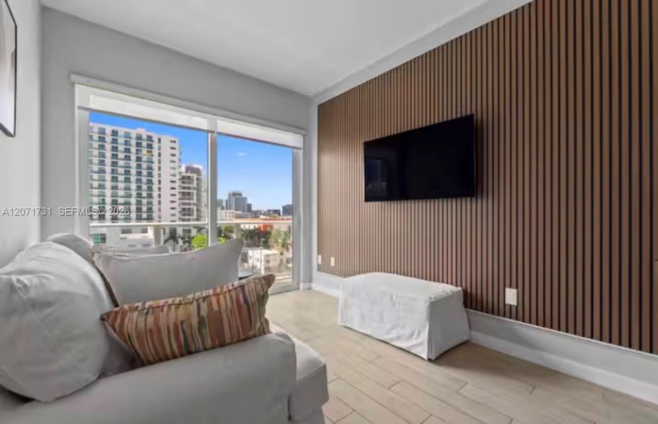 321 NE 26th St , Unit 811, Miami, FL 33137 Photo