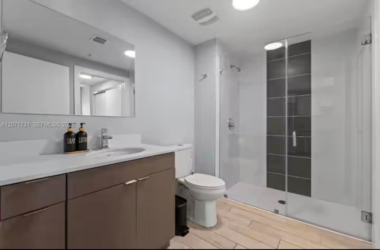 321 NE 26th St , Unit 811, Miami, FL 33137 Photo