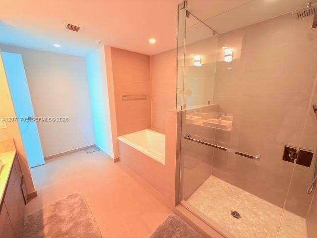1080 Brickell Ave , Unit 3600, Miami, FL 33131 Photo
