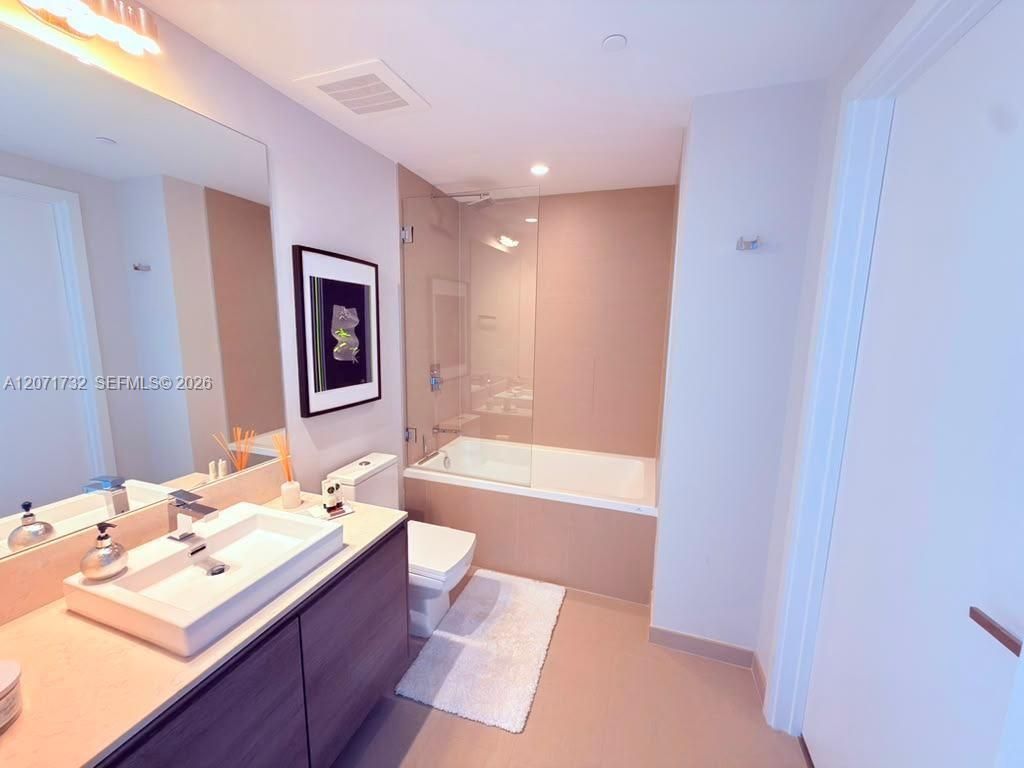 1080 Brickell Ave , Unit 3600, Miami, FL 33131 Photo