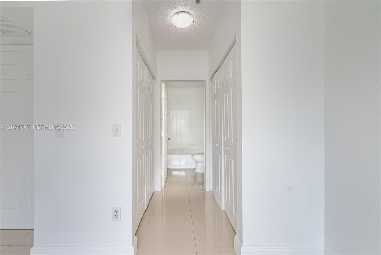 2280 E Preserve Way, Unit 303, Miramar, FL 33025 Photo