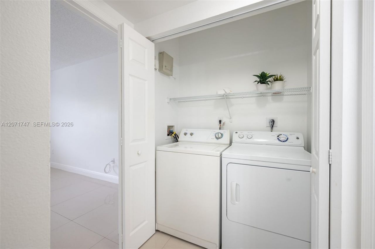 2280 E Preserve Way, Unit 303, Miramar, FL 33025 Photo