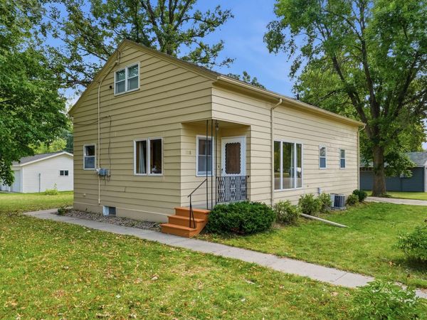 1018 8th Avenue E, Alexandria, MN 56308