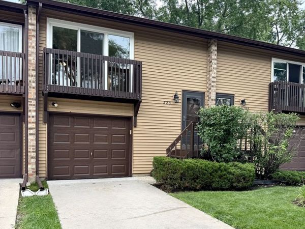 328 Ottawa Drive , Bolingbrook, IL 60440