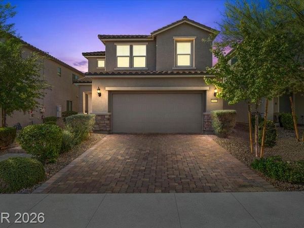9911 Fletcher Peak Avenue, Las Vegas, NV 89178