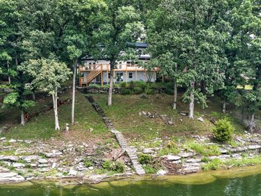 656 Chimney Rock Road, Harrodsburg, KY 40330