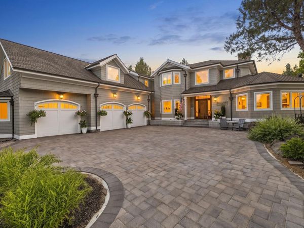 2021 Osprey Drive, Redmond, OR 97756