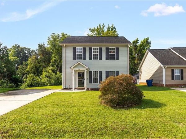 604 W Whitsett Street , Graham, NC 27253