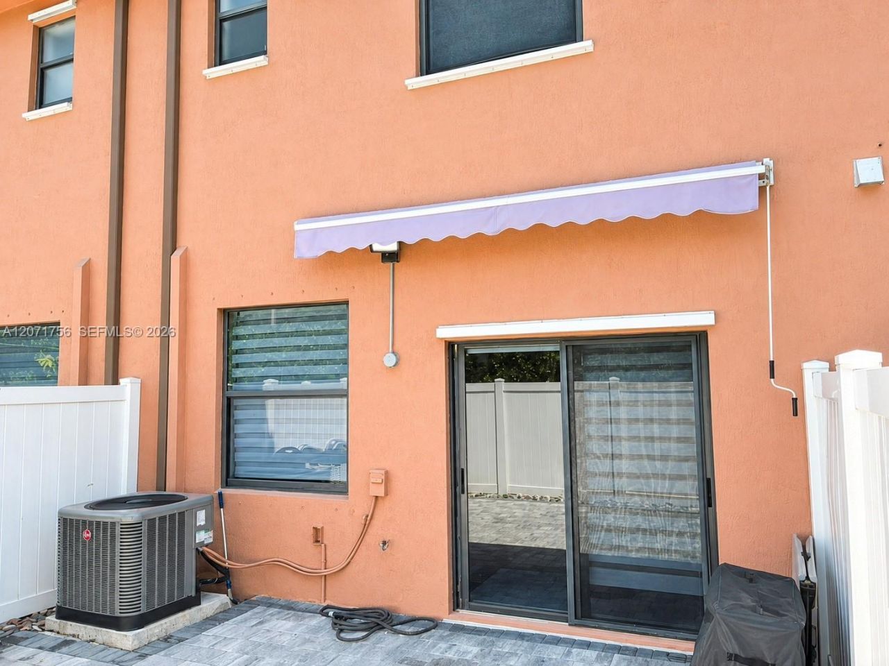 8876 W 35th Way, Hialeah, FL 33018 Photo