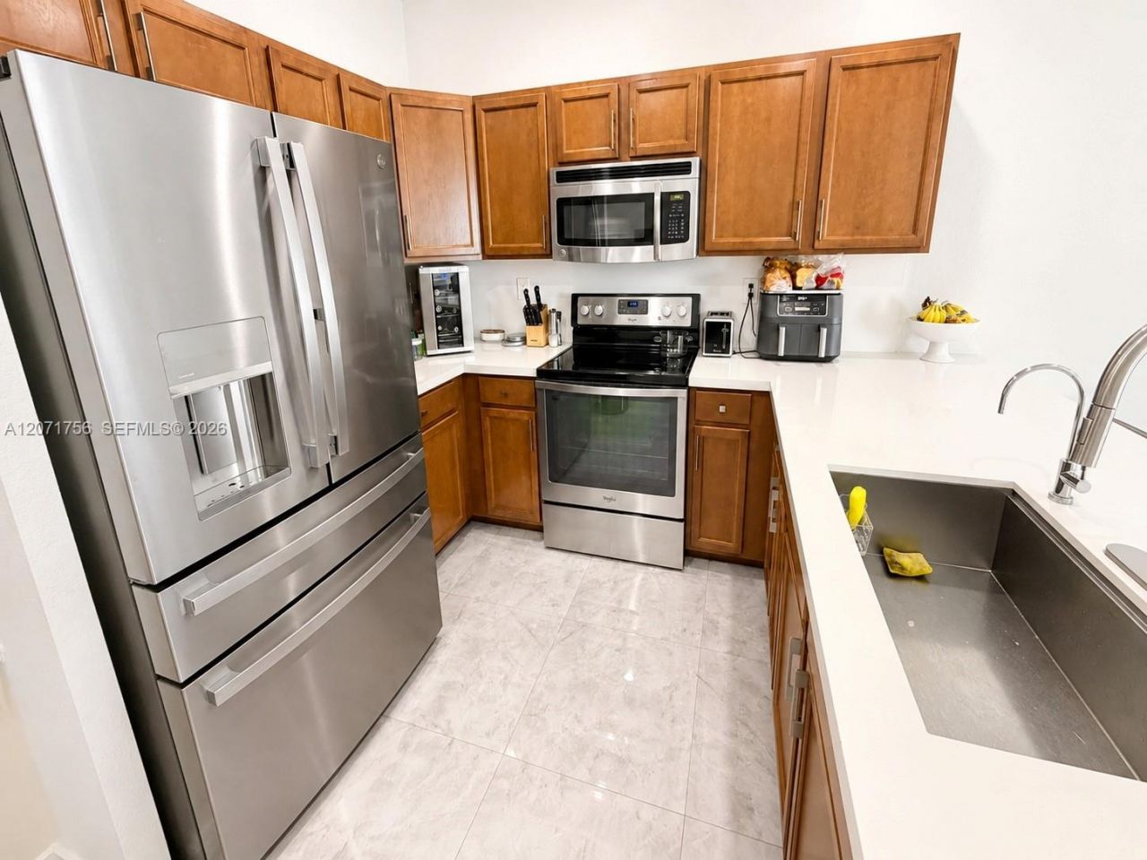 8876 W 35th Way, Hialeah, FL 33018 Photo