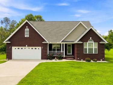 66 Birch Creek Ln Lane, East Bernstadt, KY 40729