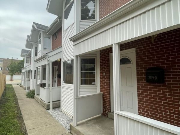 309 Elgin Avenue , Unit D, Forest Park, IL 60130