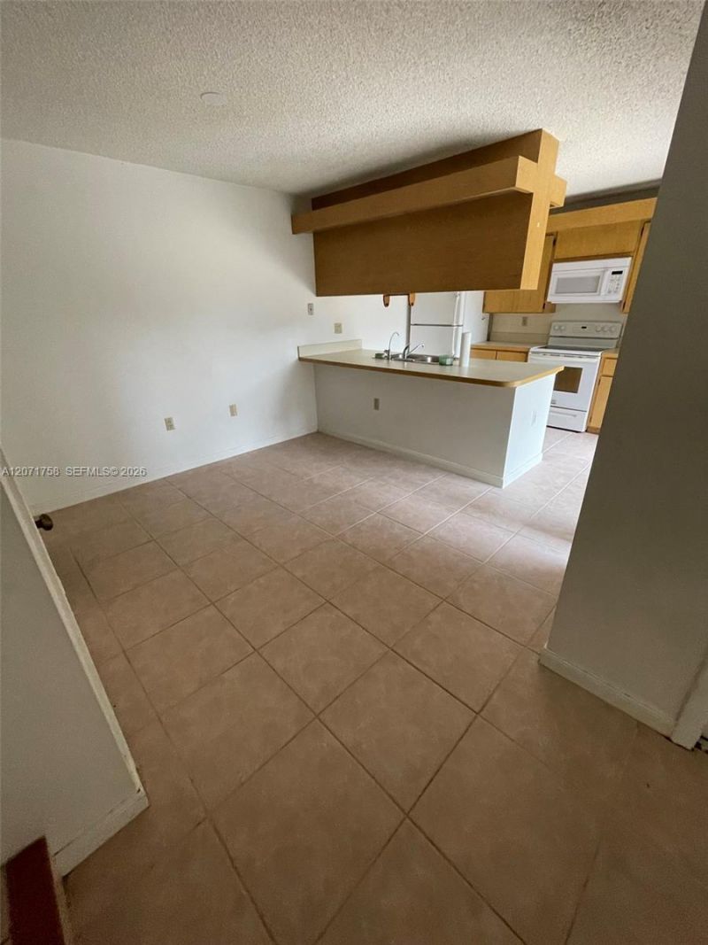 6902 69th Way , Unit -, West Palm Beach, FL 33407 Photo