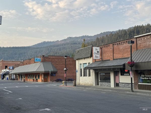 159 Johnson Ave, Orofino, ID 83544