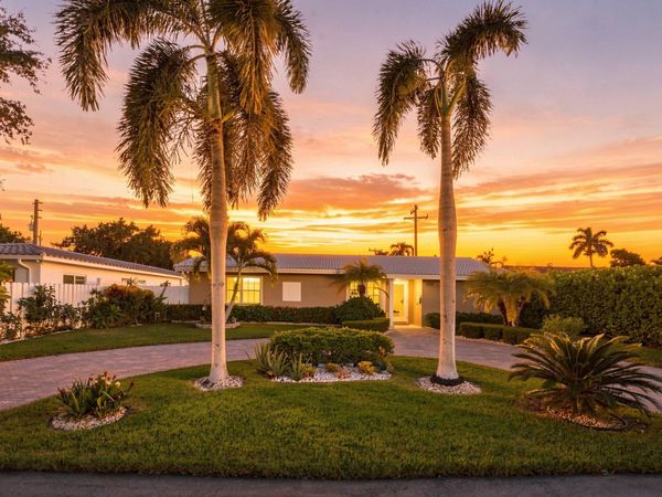 2511 NE 20th Avenue, Lighthouse Point, FL 33064