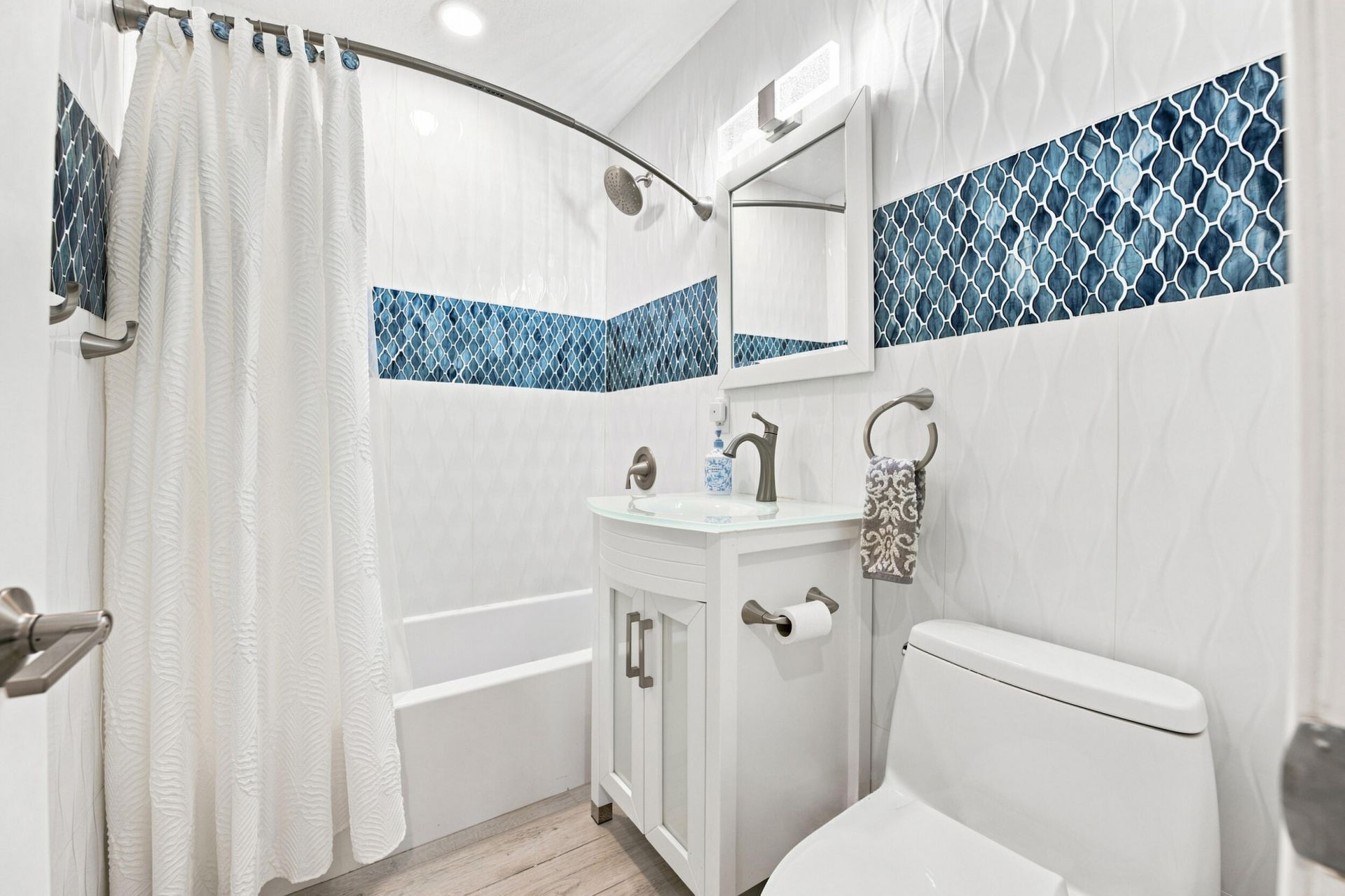 2511 NE 20th Avenue, Lighthouse Point, FL 33064 Photo