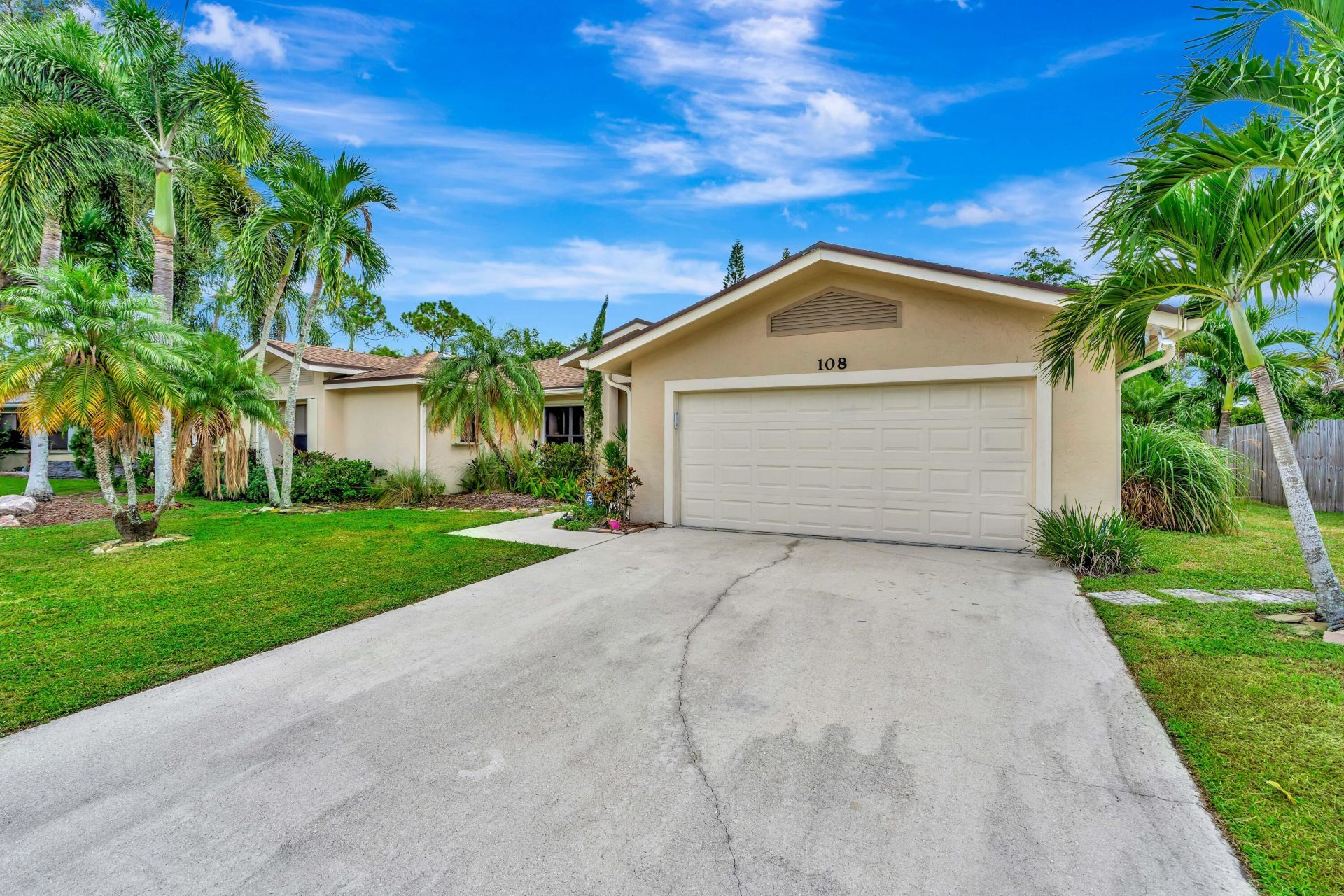 108 Lexington Drive, Royal Palm Beach, FL 33411 Photo
