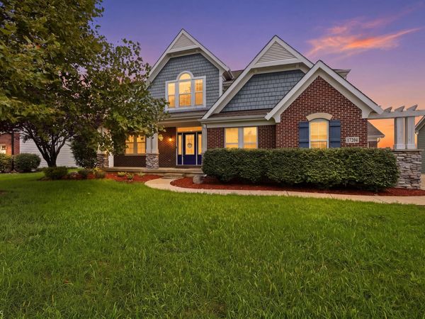 17204 Bluestone, Noblesville, IN 46062