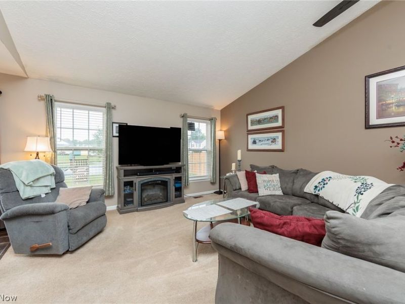 5410 Fountain Circle, North Ridgeville, OH 44039 Photo 7