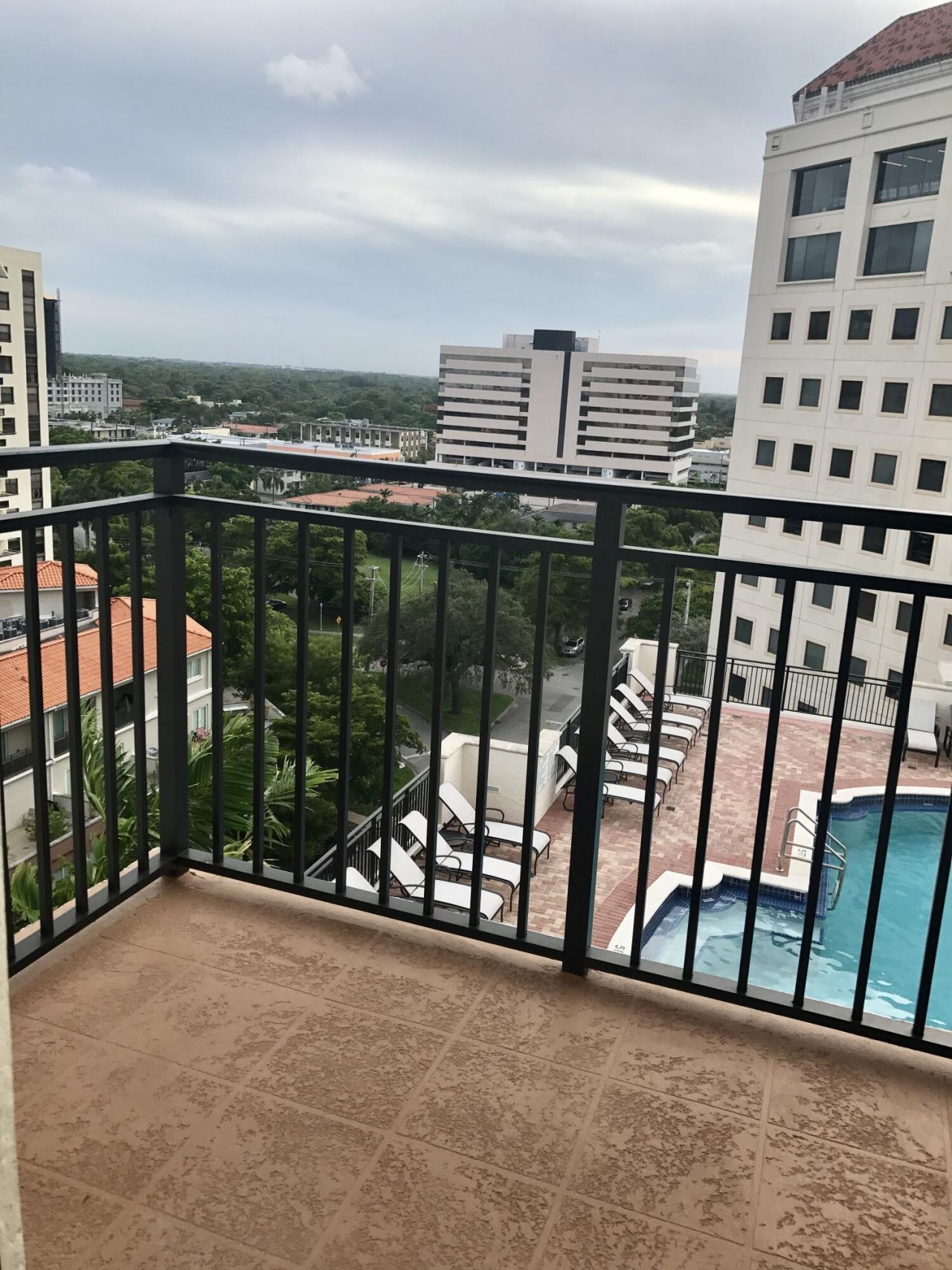 888 S Douglas Road, Unit 1015, Coral Gables, FL 33134 Photo