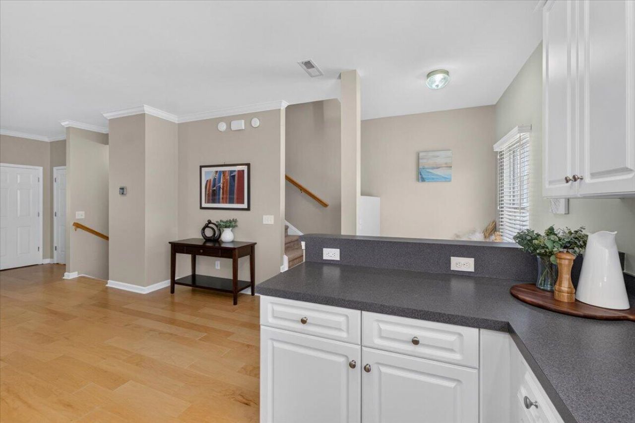 4109 Perrine Street Photo 16