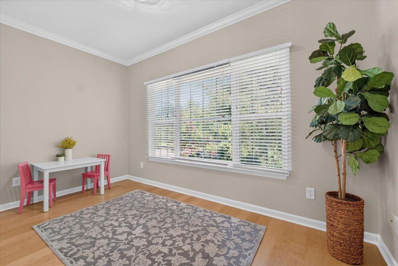 4109 Perrine Street Photo 5