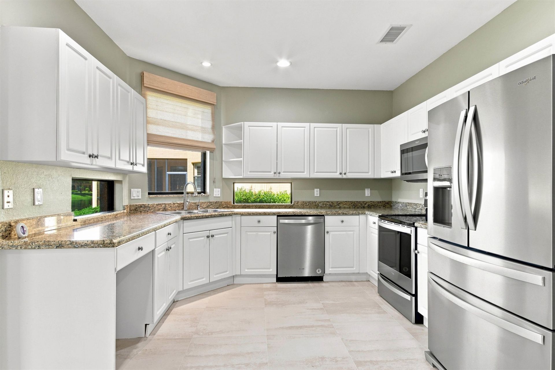 15811 Prentiss Pointe Cir, Unit 102, Fort Myers, FL 33908 Photo
