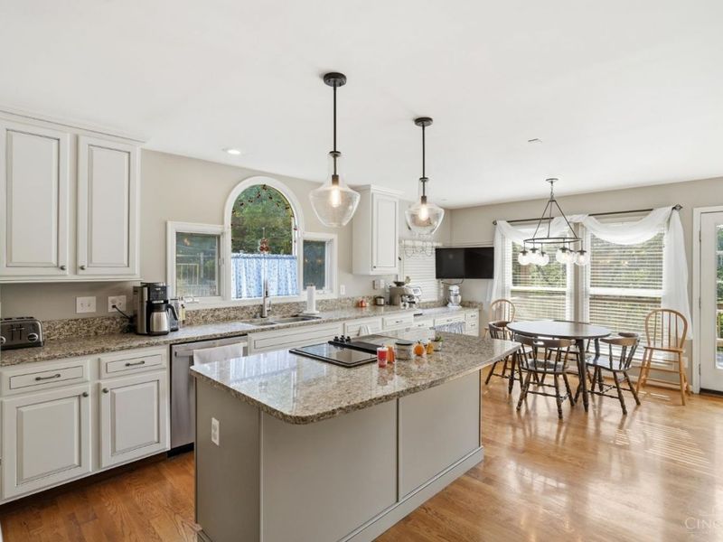 244 Glen Lake Road, Loveland, OH 45140 Photo 14