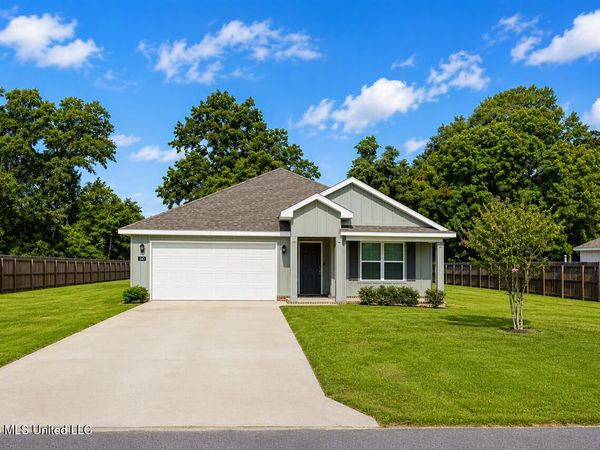 148 Magnolia Farms Drive, Lucedale, MS 39452