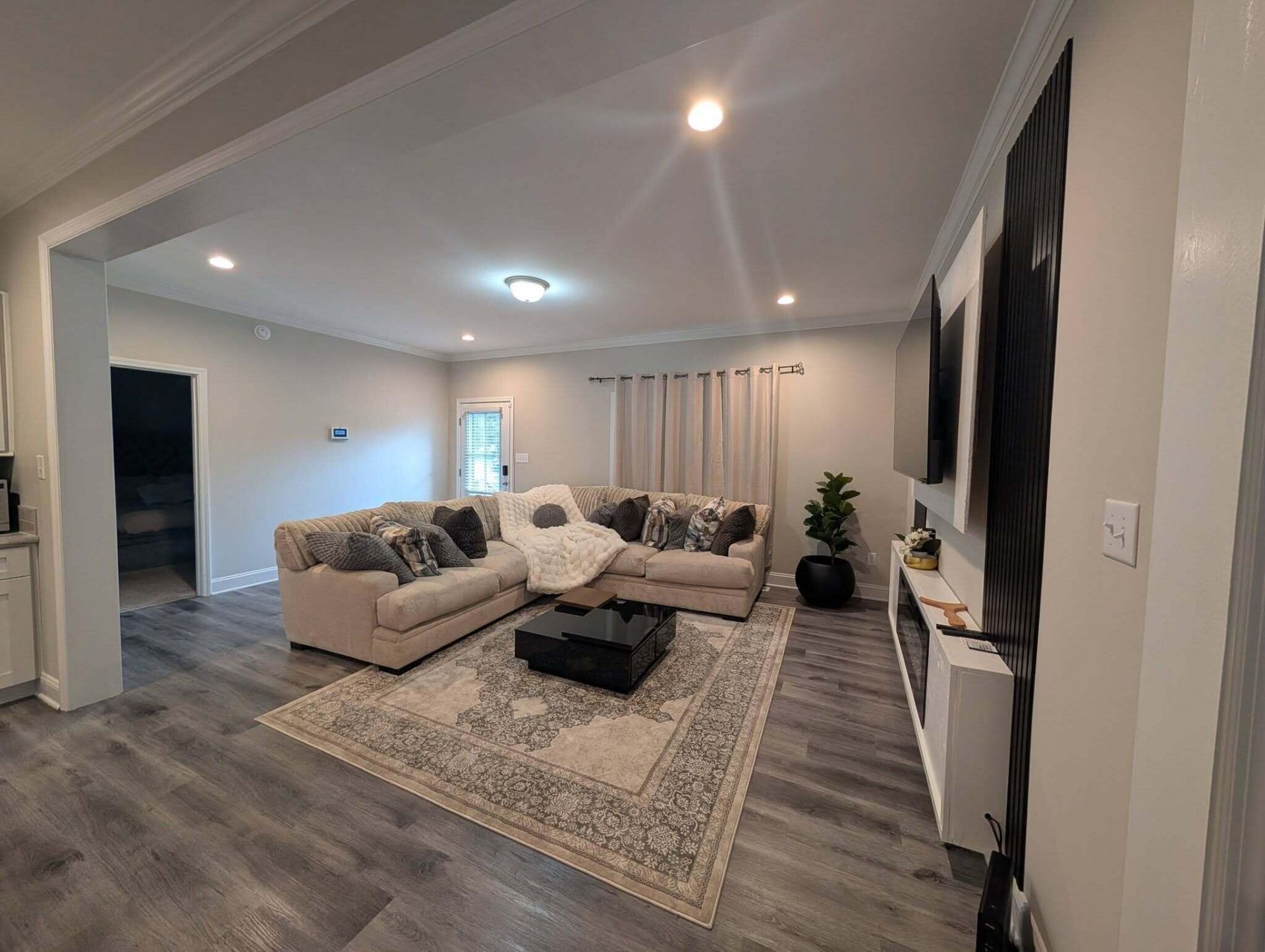 168 Willow Court Photo 9
