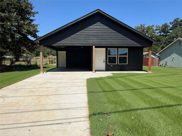312 E Cedar Street , Durant, OK 74701