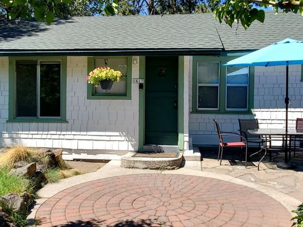 1617 NW 8th, Bend, OR 97703