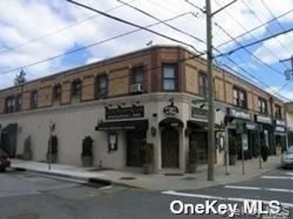 918 Hempstead Street , Unit 4, Franklin Square, NY 11010