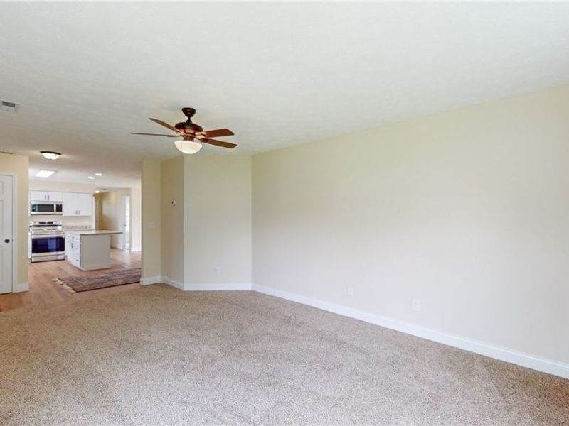 8716 Hadden Road, Twinsburg, OH 44087 Photo 12