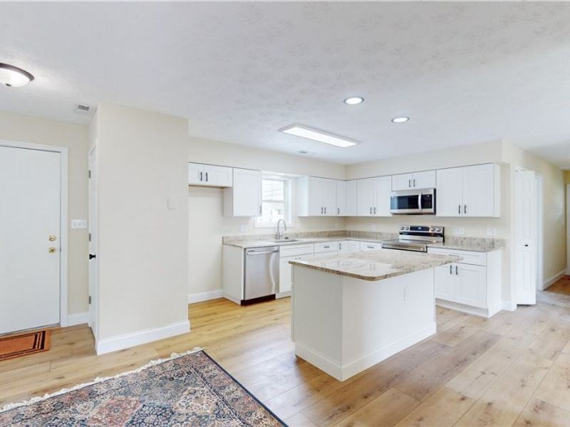 8716 Hadden Road, Twinsburg, OH 44087 Photo 7
