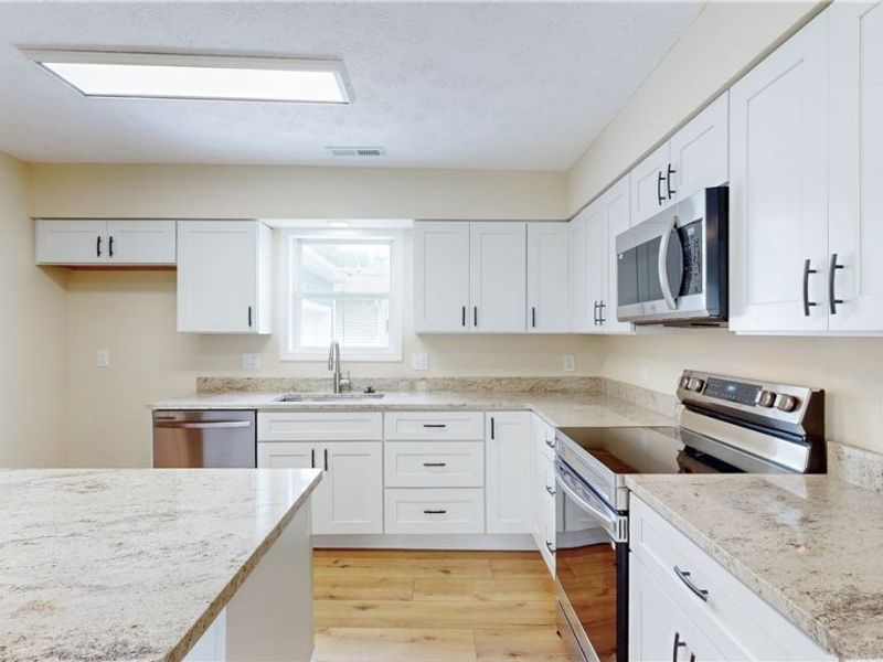 8716 Hadden Road, Twinsburg, OH 44087 Photo 8