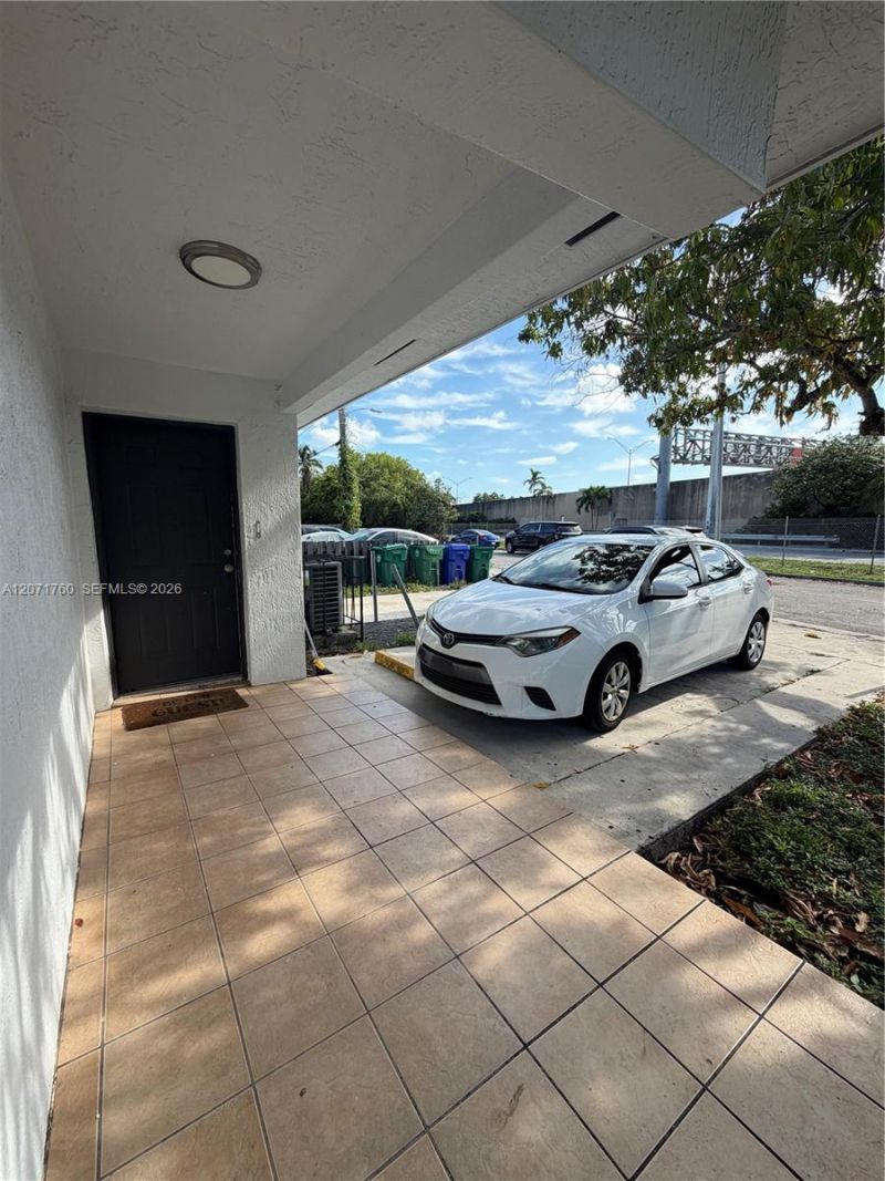 580 NW 58th St, Miami, FL 33127 Photo
