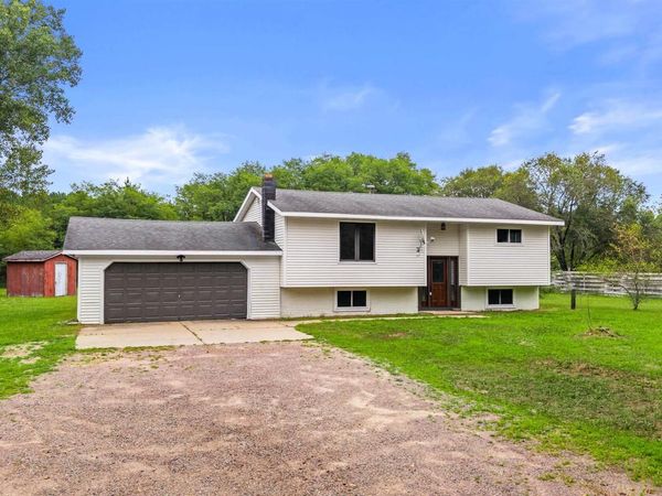 526 COUNTY ROAD JJ, Nekoosa, WI 54457