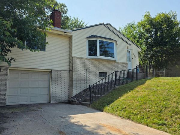 5787 Central Avenue NE, Fridley, MN 55432