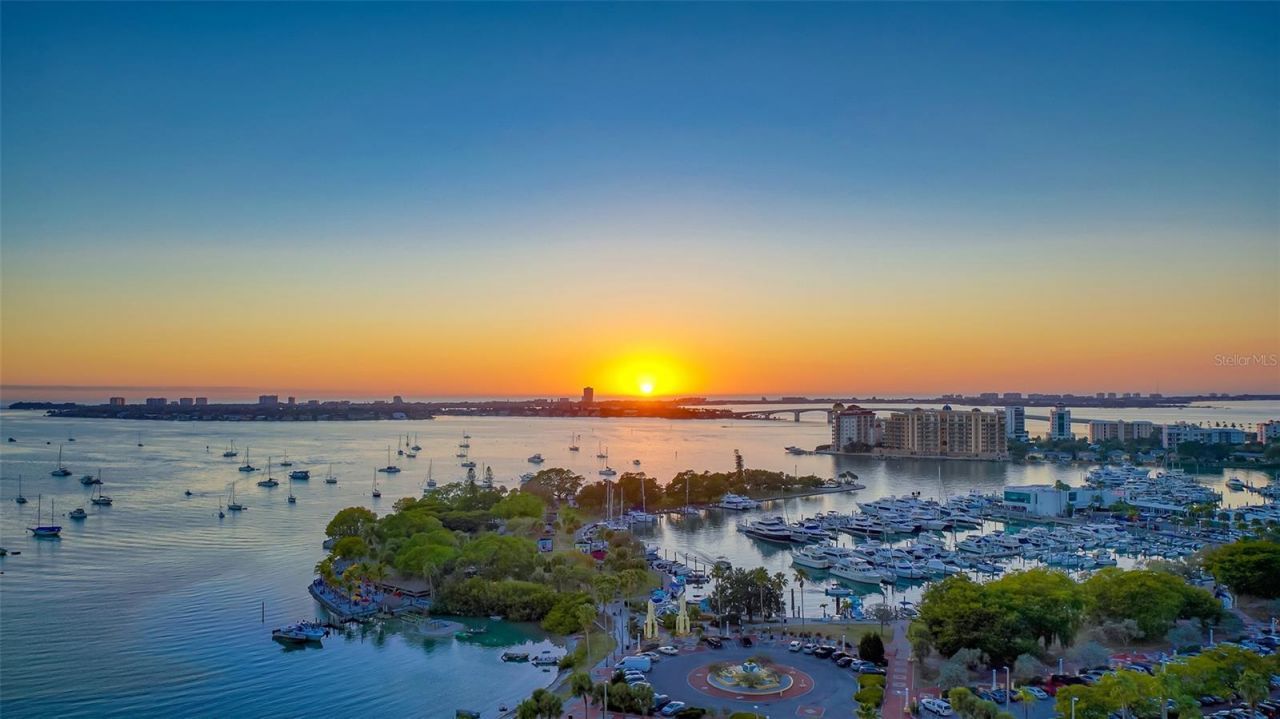 430 Kumquat Court, Unit 102, Sarasota, FL 34236 Photo