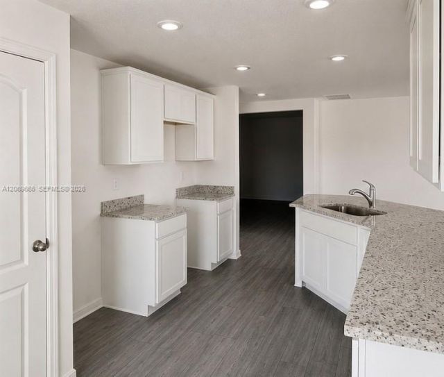 5424 Fantasy Dr , Fort Pierce, FL 34947 Photo