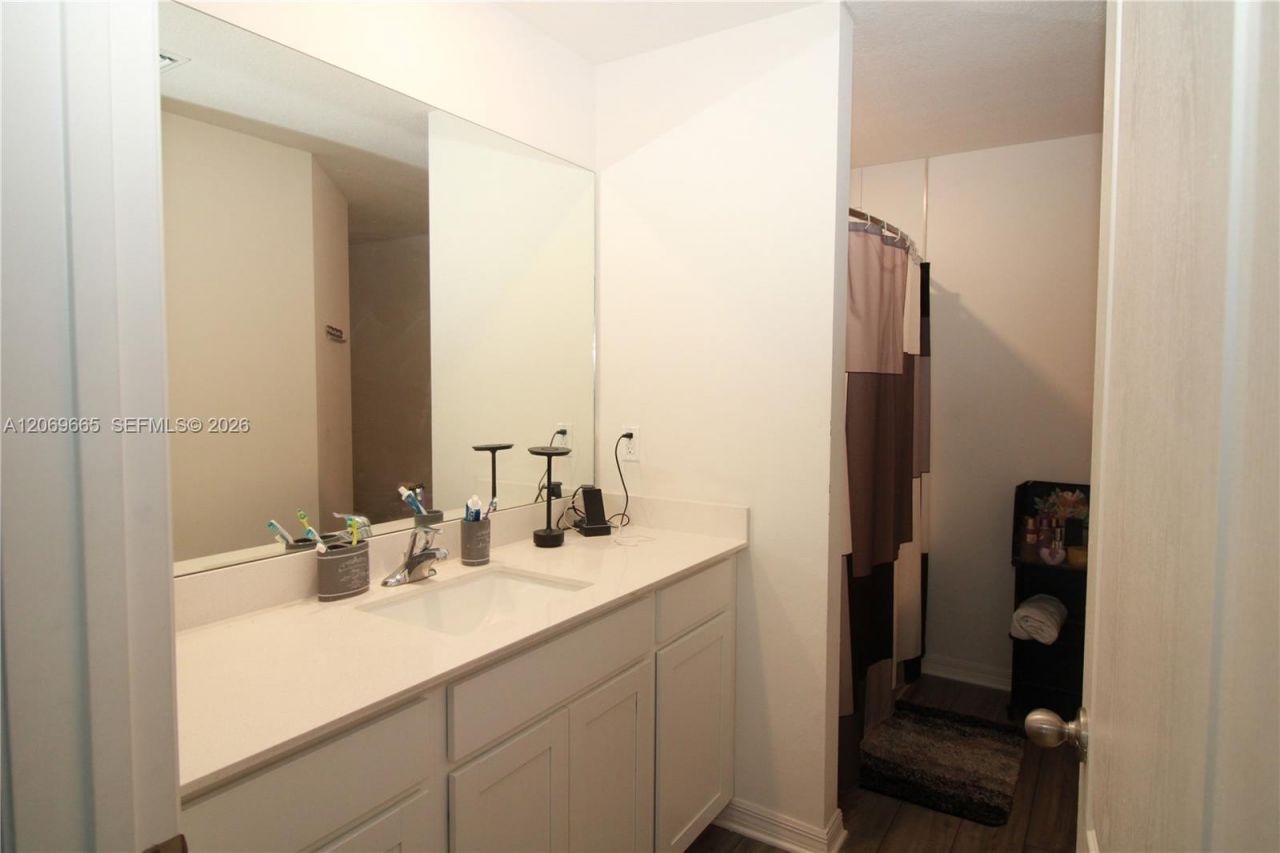 5424 Fantasy Dr , Fort Pierce, FL 34947 Photo