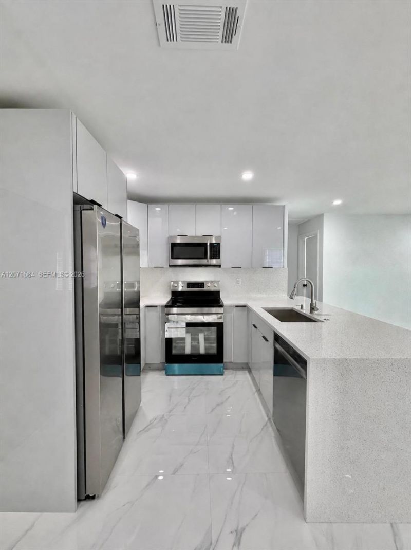 1240 W 26th Ct, Riviera Beach, FL 33404 Photo