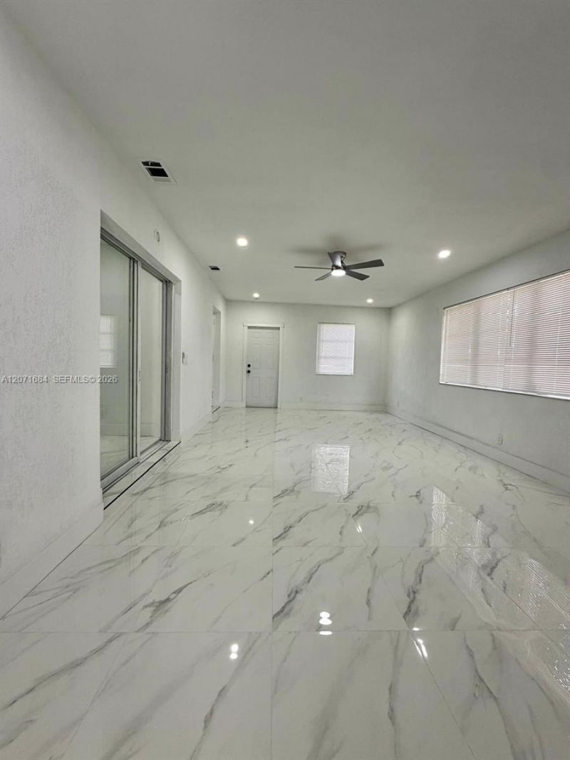 1240 W 26th Ct, Riviera Beach, FL 33404 Photo