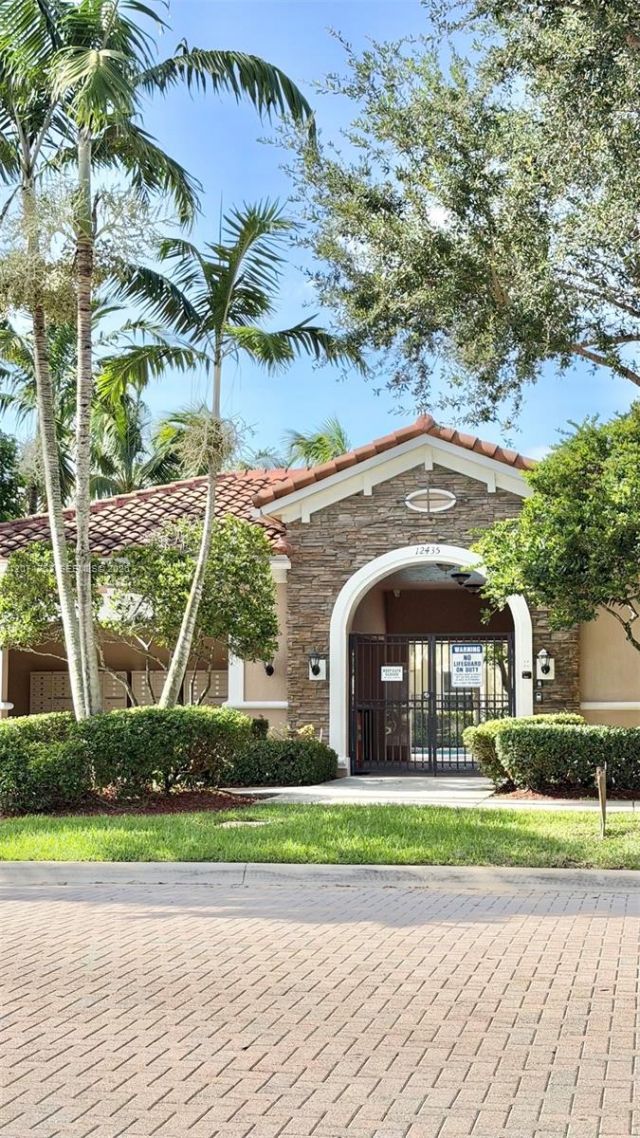 12444 Emerald Creek Ct, Plantation, FL 33325 Photo