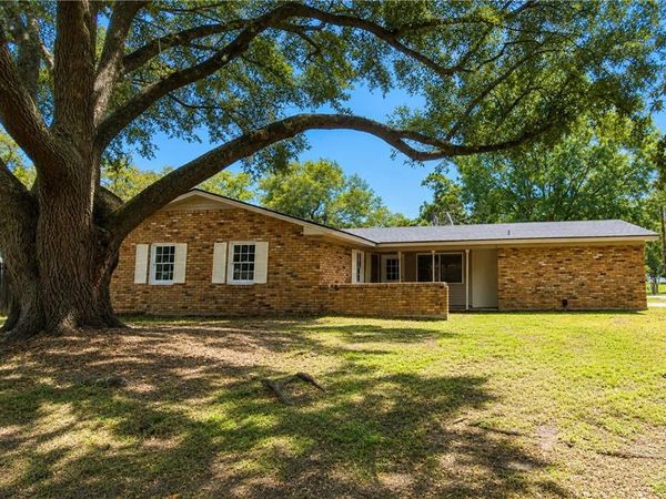 3621 Heritage Drive N, Mobile, AL 36609