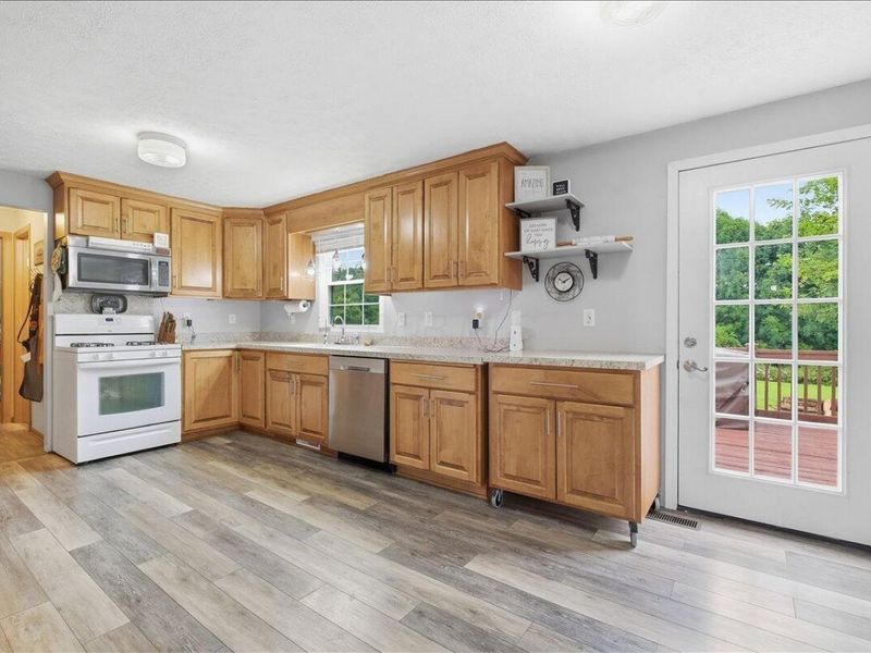 11455 Colwill Road , Gambier, OH 43022 Photo 17