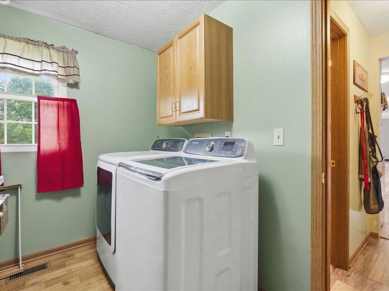 11455 Colwill Road , Gambier, OH 43022 Photo 20